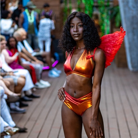 Fuego color block red and orange halter bikini top. NWT. Metallic. - Picture 13 of 14